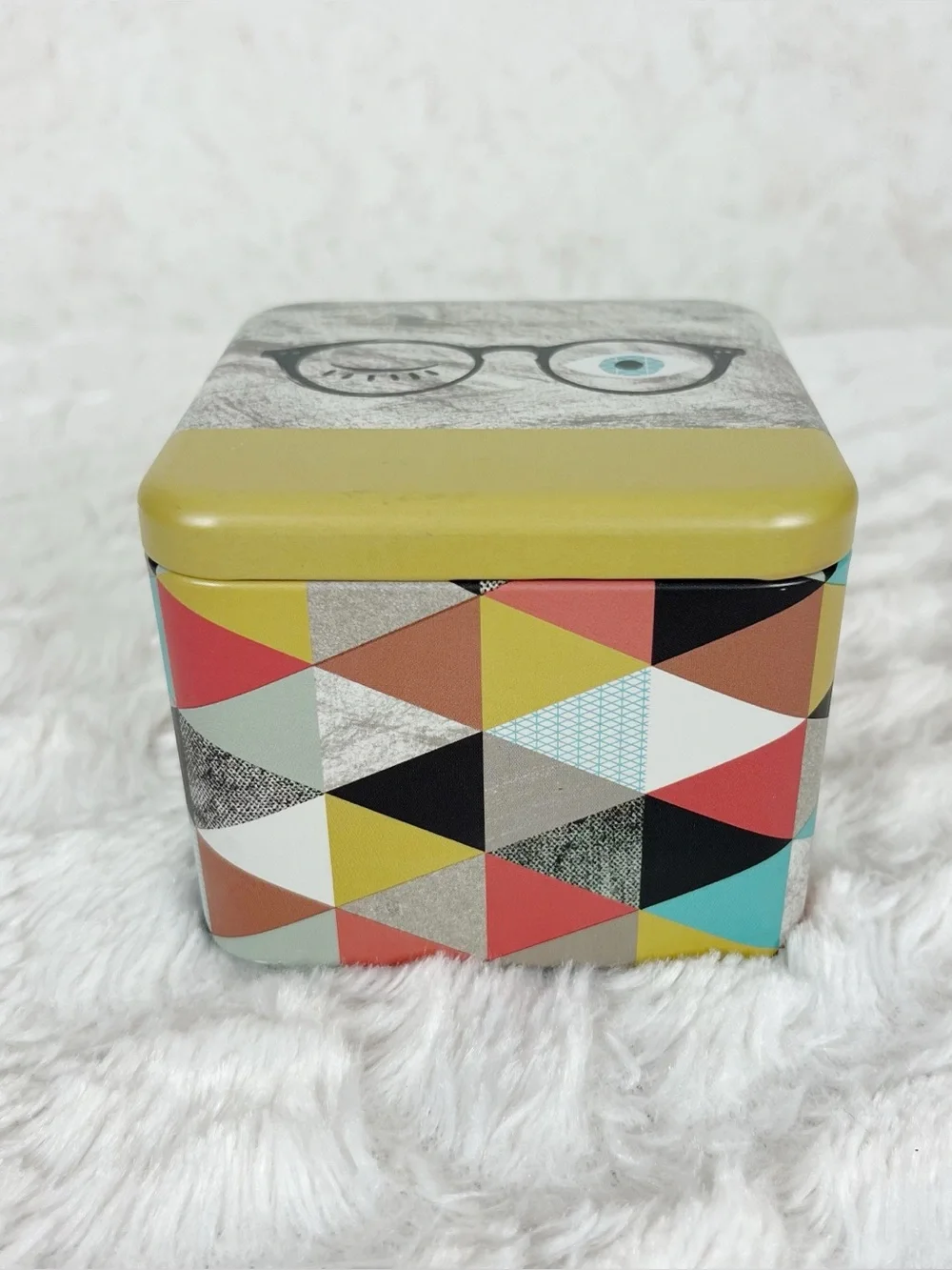 Fossil 2015 Collectible Watch Box Metal Tin Storage Glasses Geometric Pattern